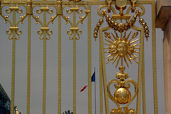 090624_032 Versailles - Exposition « Fastes de Cour et cérémonies royales »