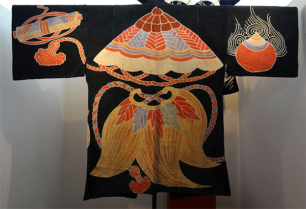 130828_240 Musée Guimet - Exposition "Tsutsugaki" - Textiles indigo du Japon - I -