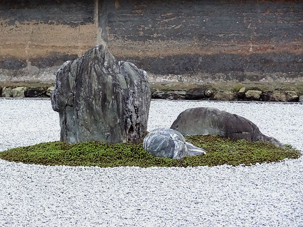121116_552 Japon – L'automne à Kyôto –  Le Ryôanji - II - Le Jardin Karesansui