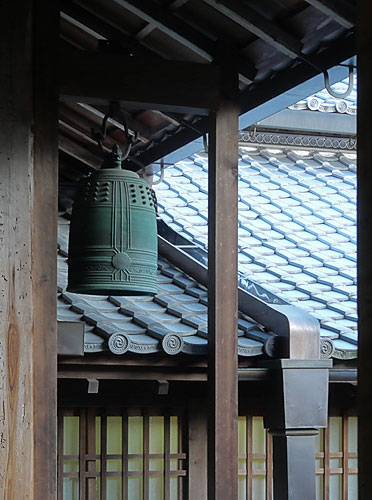 121116_602 Japon – L'automne à Kyôto –  Le Ryôanji - III - Autour du jardin Karesansui